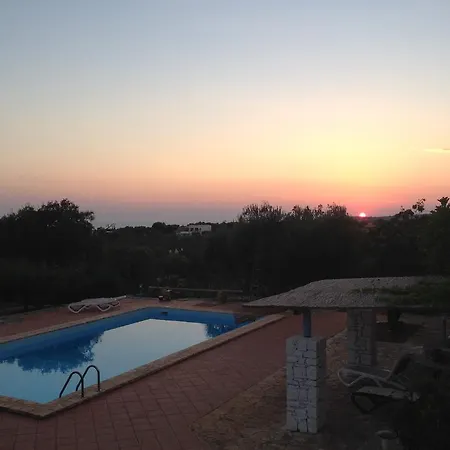 Contrada Borgin Bed & Breakfast 4*